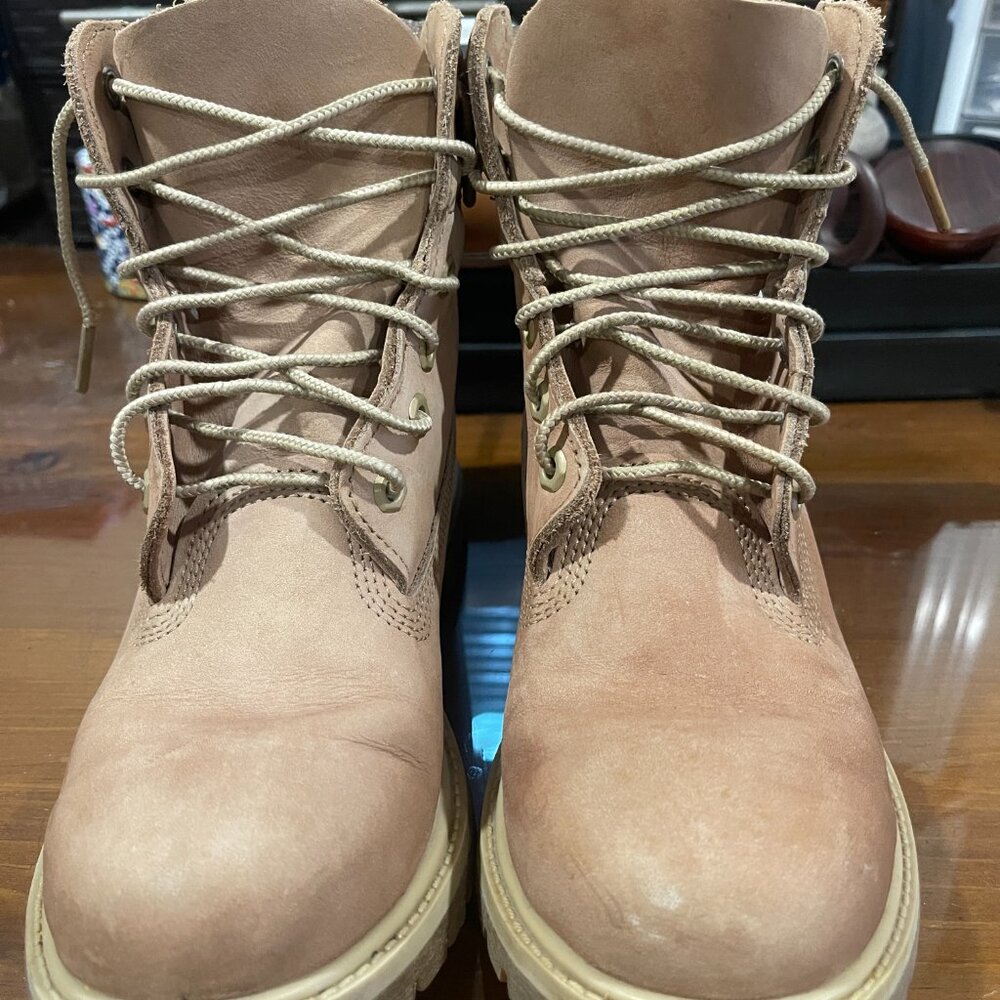 Timberland® Premium 6-Inch insulated Boot Womens 8.5 M size
